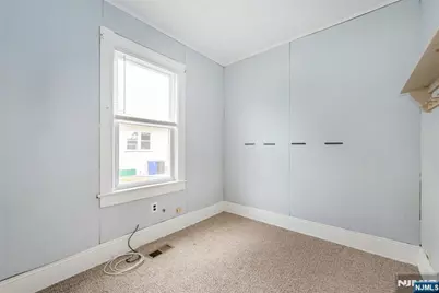 151 4th Avenue, Hawthorne, NJ 07506 - Photo 18
