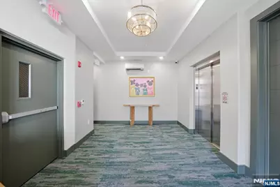 21 Lincoln 302 #302, Newark, NJ 07102 - Photo 28