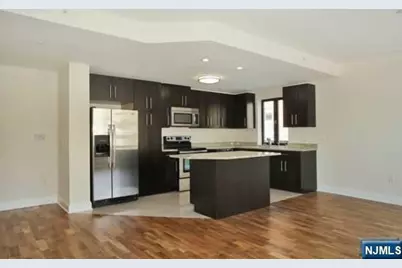 29 1st Street 807 #807, Hackensack, NJ 07601 - Photo 2