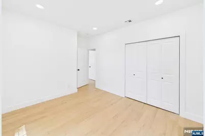 64 Graham Place, Teaneck Township, NJ 07666 - Photo 26