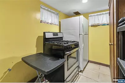 55 Stillman Avenue, Bergenfield, NJ 07621 - Photo 28