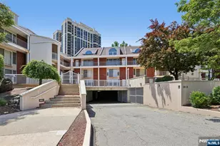 1018 Palisade Ave 3, Fort Lee, NJ 07024 - Photo 1