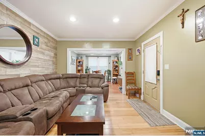 117-119 Richmond Avenue, Paterson, NJ 07502 - Photo 4