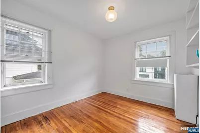 133 Highwood Avenue, Leonia, NJ 07605 - Photo 22