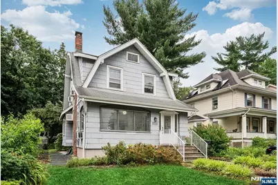 133 Highwood Avenue, Leonia, NJ 07605 - Photo 2