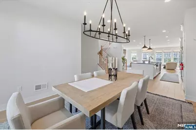 43 Hearthstone Court 48 #48, Upper Saddle River, NJ 07458 - Photo 12
