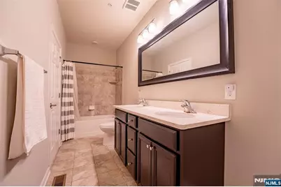 26 Dahlia Lane 413 #413, Garfield, NJ 07026 - Photo 16