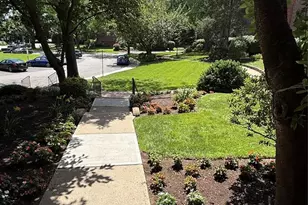 2339 Hudson Terrace E-2, Fort Lee, NJ 07024 - Photo 2