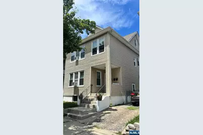 52 Christie Avenue 1st Floor #1st Floor, Clifton, NJ 07011 - Photo 2