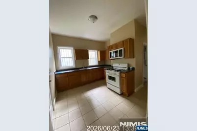 171 Seymour Avenue 1 #1, Newark, NJ 07108 - Photo 22