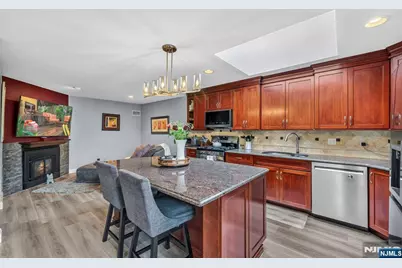 69 Peach Hill Court, Ramsey, NJ 07446 - Photo 6