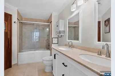 1020 Harmon Cove Tower 1020 #1020, Secaucus, NJ 07094 - Photo 16