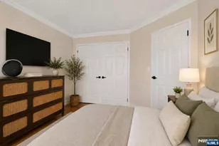 1020 Harmon Cove Tower 1020, Secaucus, NJ 07094 - Photo 22