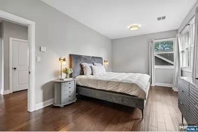 53 Dohrman Avenue, Teaneck Township, NJ 07666 - Photo 8