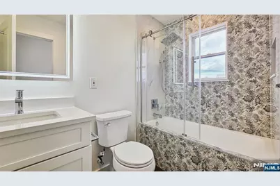 413 Paulison Avenue 2 #2, Passaic, NJ 07055 - Photo 24