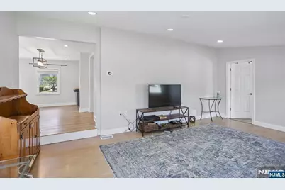 54 Allan Drive, North Arlington, NJ 07031 - Photo 8