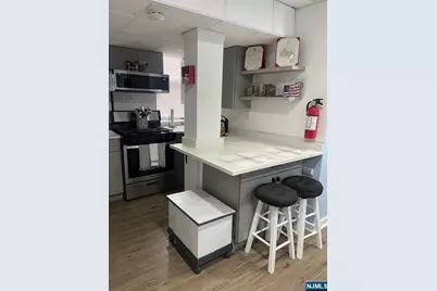 303 Hamilton Avenue Bas 1 #Bas 1, Hackensack, NJ 07601 - Photo 18
