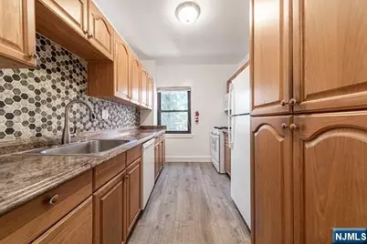 90 Tracey Place G1 #G1, Englewood, NJ 07631 - Photo 2