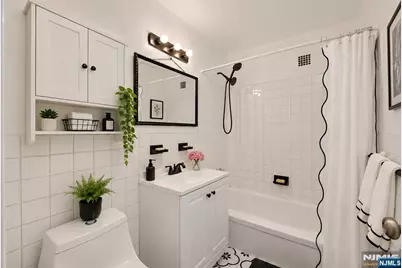 285 Aycrigg Avenue 22J #22J, Passaic, NJ 07055 - Photo 20
