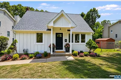 201 Dixon Avenue, Dumont, NJ 07628 - Photo 2