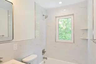 201 Dixon Ave, Dumont, NJ 07628 - Photo 10