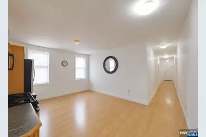 201 45th Street 504 #504, Union City, NJ 07087 - Photo 4