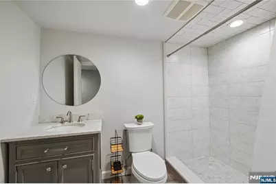 15 Fernwood Drive, Fair Lawn, NJ 07410 - Photo 32
