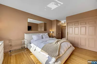 900 Palisade Avenue 17C #17C, Fort Lee, NJ 07024 - Photo 32
