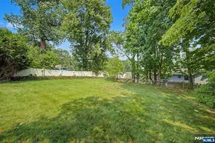 86 Hazelton Terrace, Tenafly, NJ 07670 - Photo 44