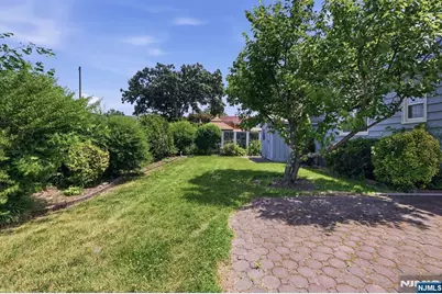 183 Lee Street, Elmwood Park, NJ 07407 - Photo 46