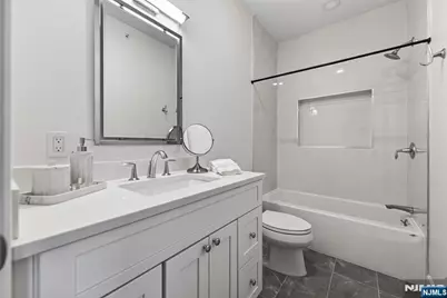 10 Gabriel Court, Paramus, NJ 07652 - Photo 28
