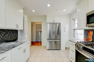 15 Winding Way, West Orange Township, NJ 07052 - Photo 8