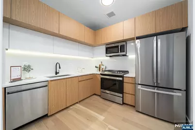 649 38th Street 502 #502, Union City, NJ 07087 - Photo 6
