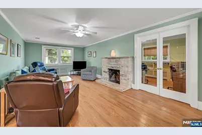 1 Buena Vista Avenue, Hawthorne, NJ 07506 - Photo 4