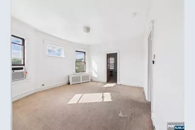 139 Fairview, Prospect Park, NJ 07508 - Photo 8