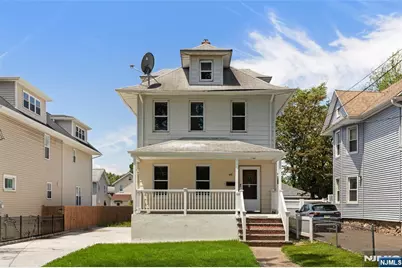 40 Teaneck, Ridgefield Park, NJ 07660 - Photo 2