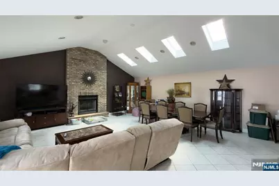 28 Noel Drive, North Arlington, NJ 07031 - Photo 8