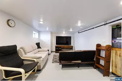 317 Hillcrest, Wood Ridge, NJ 07075 - Photo 36