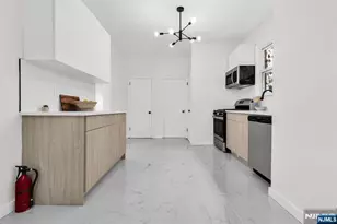 240 End Ave, Newark, NJ 07106 - Photo 20