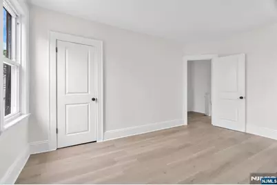 240 End Avenue, Newark, NJ 07106 - Photo 38