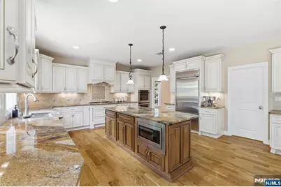 42 Spring Valley Road, Montvale, NJ 07645 - Photo 6