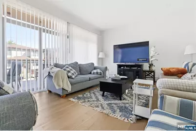 2477 6th Street 1st Floor #1st Floor, Fort Lee, NJ 07024 - Photo 8
