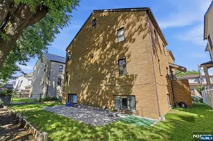 2477 6th Street 1st Floor, Fort Lee, NJ 07024 - Photo 28