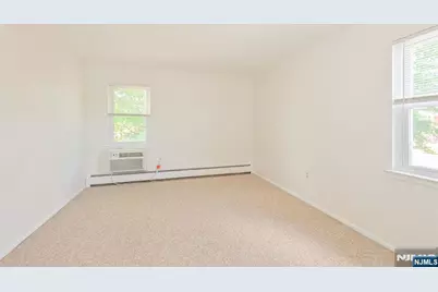 46 Knox Terrace 2A #2A, Wayne, NJ 07470 - Photo 12
