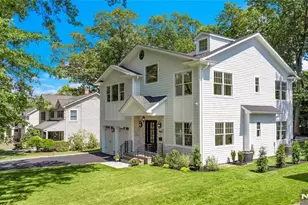 4 Garden Ct, Ho Ho Kus, NJ 07423 - Photo 2