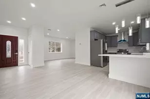 417 A Frances Ln, Northvale, NJ 07647 - Photo 2