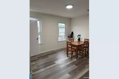 568 Lafayette Avenue 2 #2, Hawthorne, NJ 07506 - Photo 4
