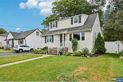 436 Myrtle Avenue, Garwood, NJ 07027 - Photo 2