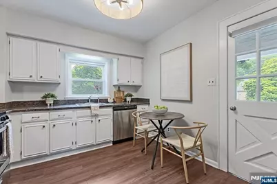 1 Locust Street, Morristown, NJ 07960 - Photo 14