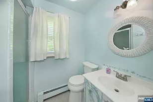 173 Walnut St, Northvale, NJ 07647 - Photo 12